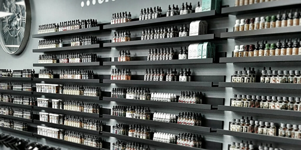 Peoria, IL Considers Fee Hikes and Licence Limits to Curb Tobacco and Vape Shops peoria-vape-shop-regulations