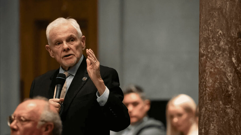 Tennessee Bill Imposes 10% Tax on Vape Products, Requires FDA Approval Tennessee vape tax FDA approval bill